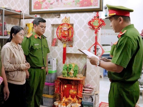 Bị bắt vì livestream bán hàng 72 tỷ đồng không nộp thuế