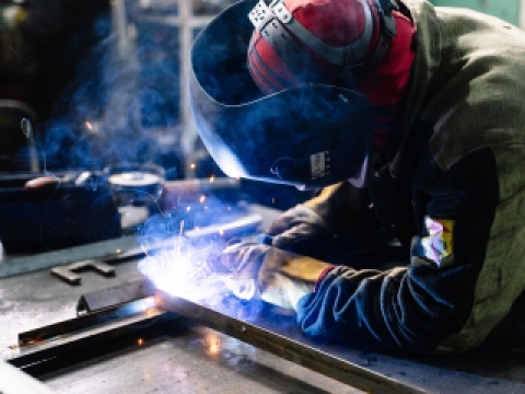 Điều kiện để chuyển người lao sang làm một công việc khác so với hợp đồng lao động